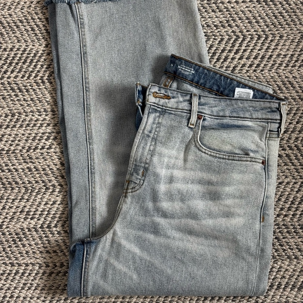Old Navy Super Hi-rise Wide Leg Crop Jeans